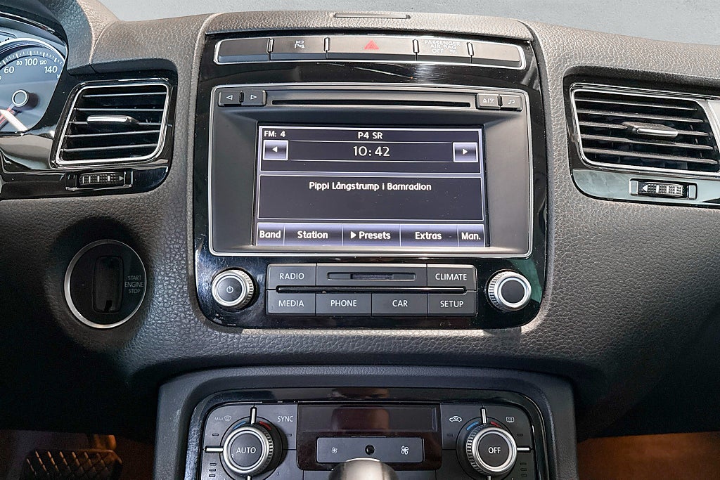 Volkswagen Touareg 3.0 V6 TDI DPF BMT 4Motion R-Line B-Kamera  2-ägare