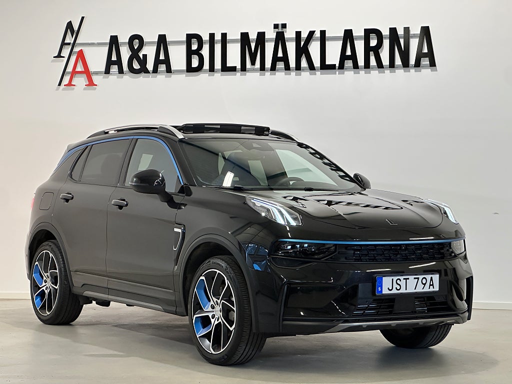 Lynk & Co 01 PHEV DCT Pano Kamera Adap Farth Infinity BLIS El Stolar