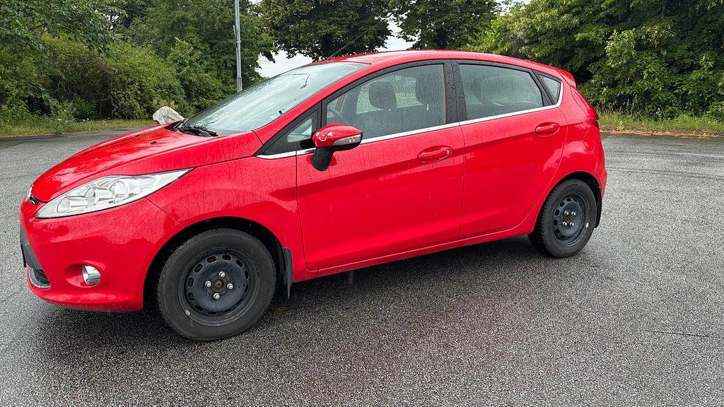 Ford Fiesta 5-dörrar Titanium