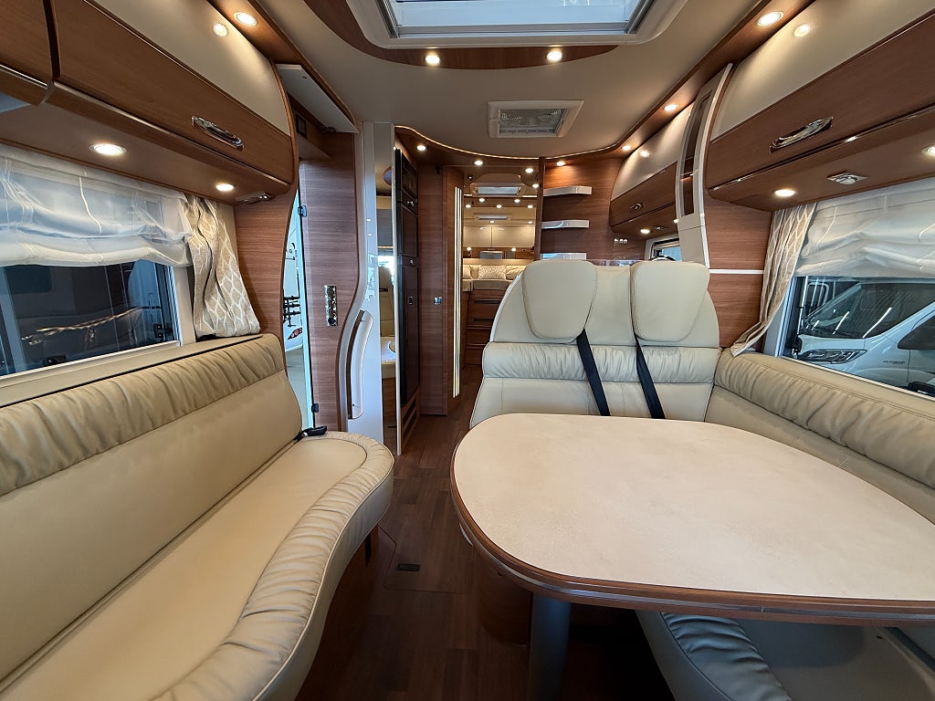 Carthago Chic c-line 5.9 XL LE *Dragkrok*MB*Solcell*