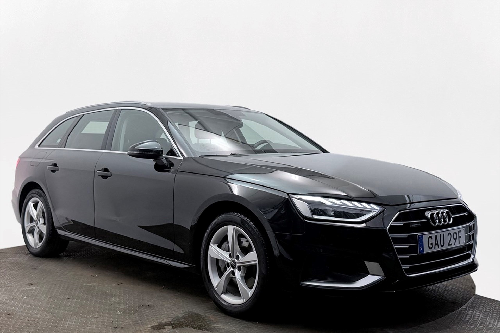Audi A4 2023, bild 4/10