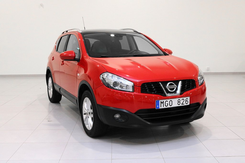 Nissan Qashqai 2.0 141hk / Automat / Panorama / Vinterdäck