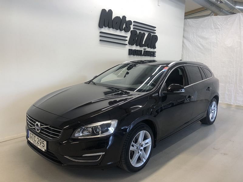 Volvo V60 D6 Plug-in Hybrid AWD Automat, 298hk, Summum