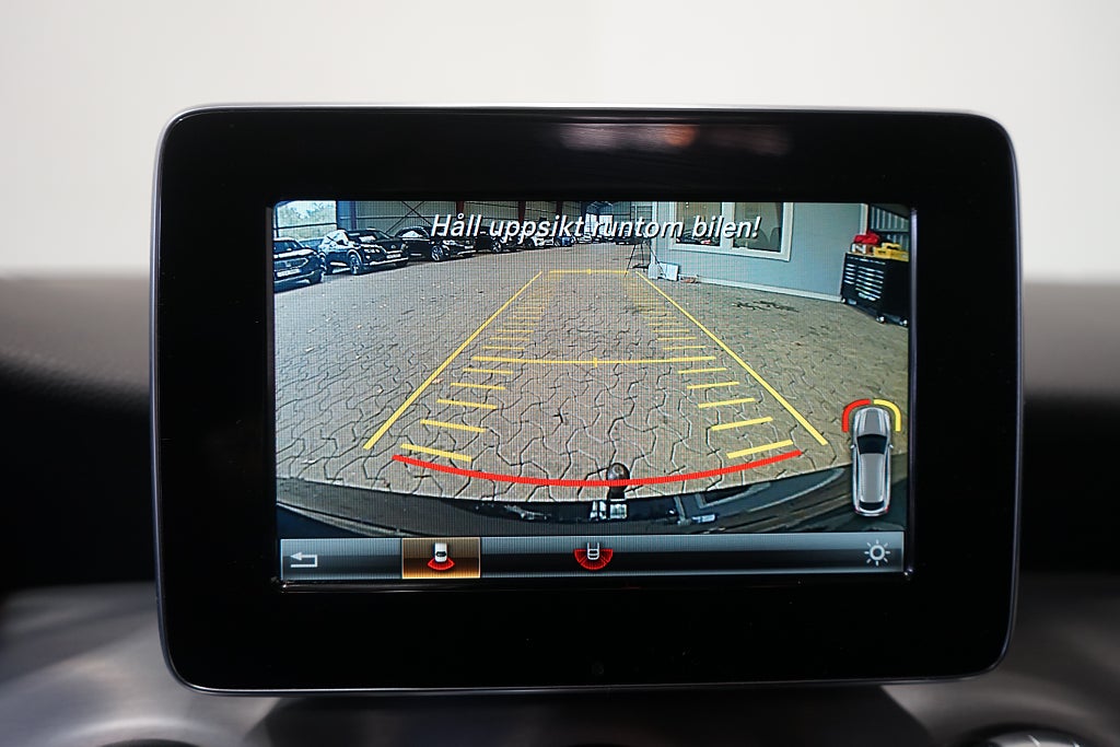 Mercedes-Benz CLA250 250 4MATIC AMG Dragkrok B-kamera Carplay 211hk