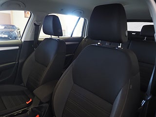 Kombi Skoda Octavia 15 av 24