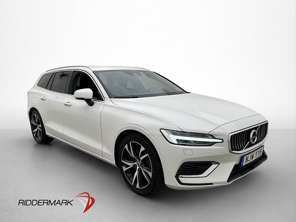 Volvo V60 Recharge T6 AWD Expression Kamera Värmare Adaptiv