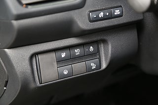 Halvkombi Nissan Leaf 12 av 24