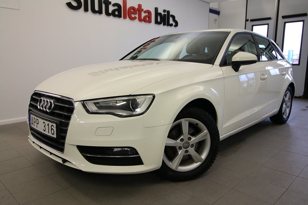 Audi A3 Sportback 2.0 TDI S Tronic Drag Skinn Nya Sommardäck