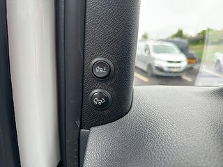 Transportbil - Skåp Mercedes-Benz Sprinter 17 av 17
