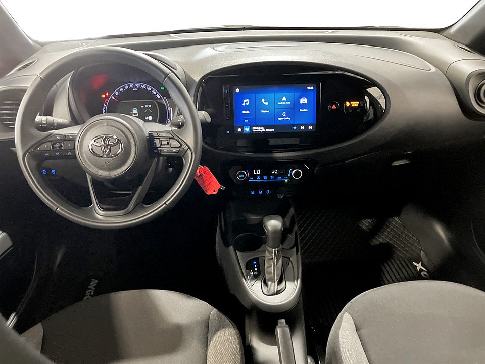 Bild på Toyota Aygo X 1.0 VVT-i CVT 72hk Aut B-KAMERA