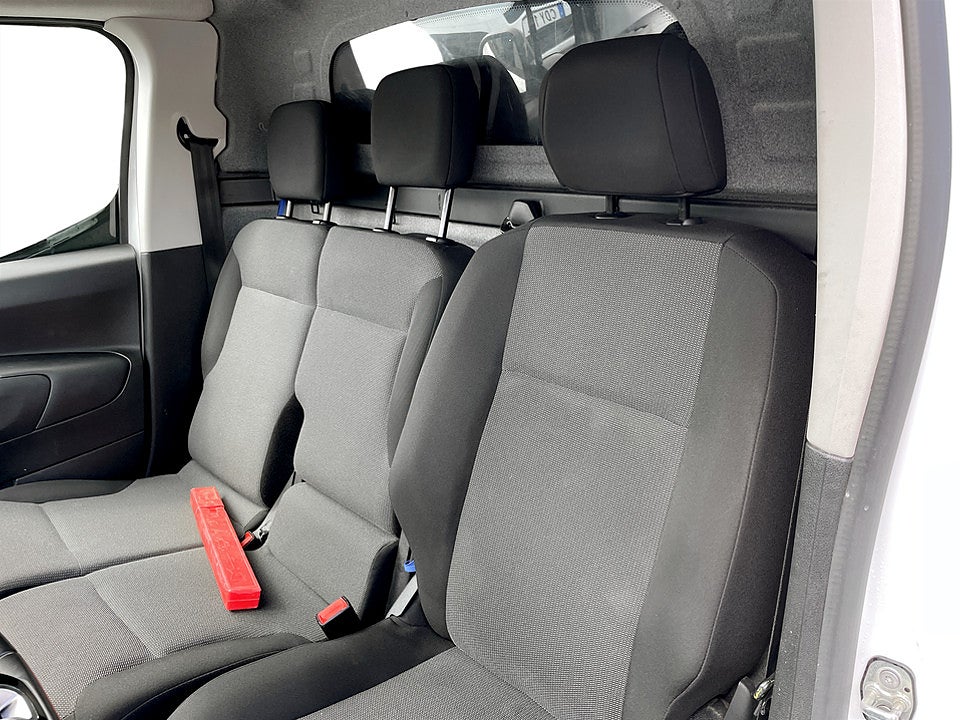 Bild på Citroën Berlingo Business Premium 1.5 BHDi L2 130hk Aut L2 B-KAMERA DRAG
