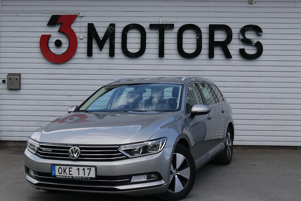 Volkswagen Passat Sportscombi 2.0 TDI/P-värmare/CarPlay/Drag/3,45% Ränta