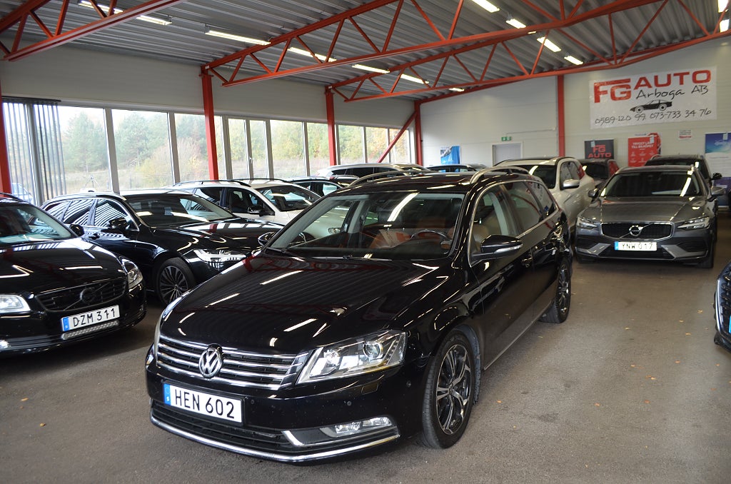 Volkswagen Passat 2.0 TDI 4Motion Premium 170 hk D-Värmare Drag Pano