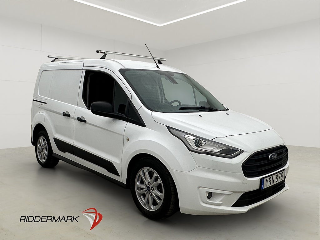 Ford Transit Connect Värmare Dragkrok B-Kamera CARPLAY Moms