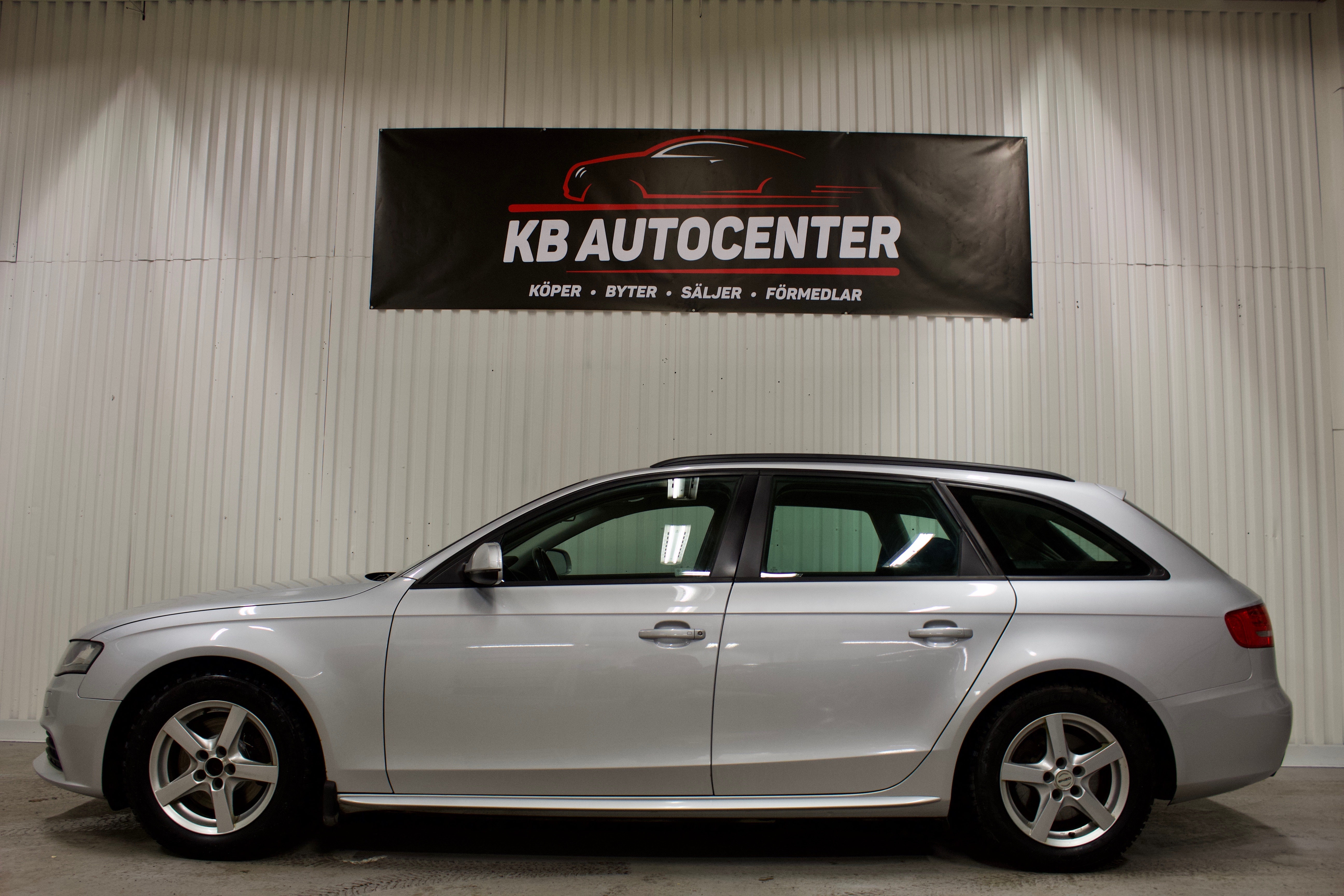 Audi A4 Avant 2.0 TDI 2011, bild 5/53