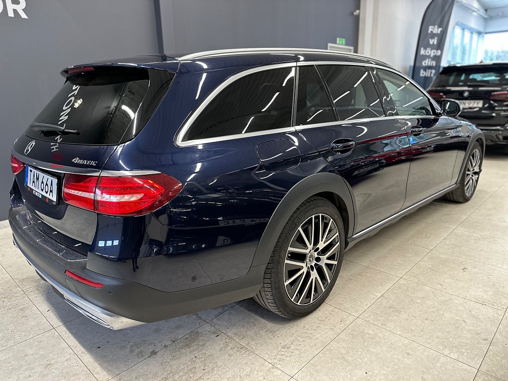 Mercedes-Benz E 220d 4MATIC All-Terrain Avantgarde/B-Kamera/Drag/