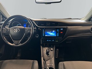 Toyota Auris 1,8 Hybrid Intense Edition S&V-hjul/M&K-värm