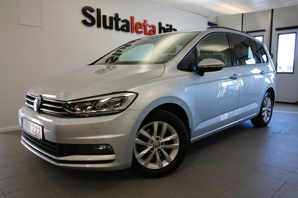 Volkswagen Touran 1.2 TSI Euro 6 7-Sits Drag B-Kamera S/V 