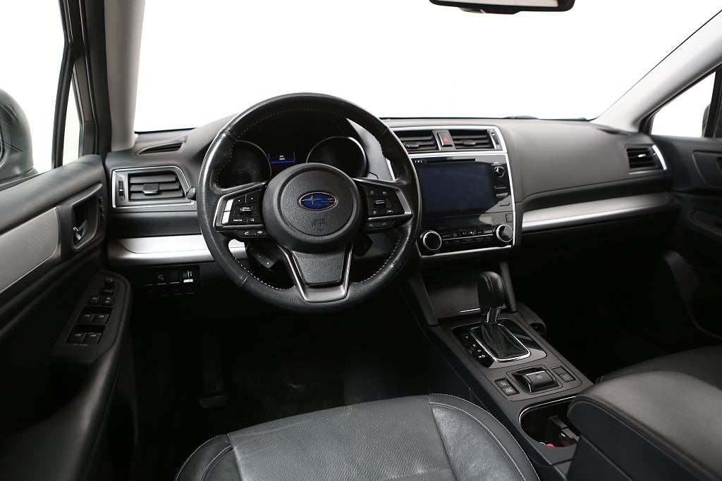 Subaru Outback 2,5i 175hk Ridge AWD Motorv Drag Leasbar 2019