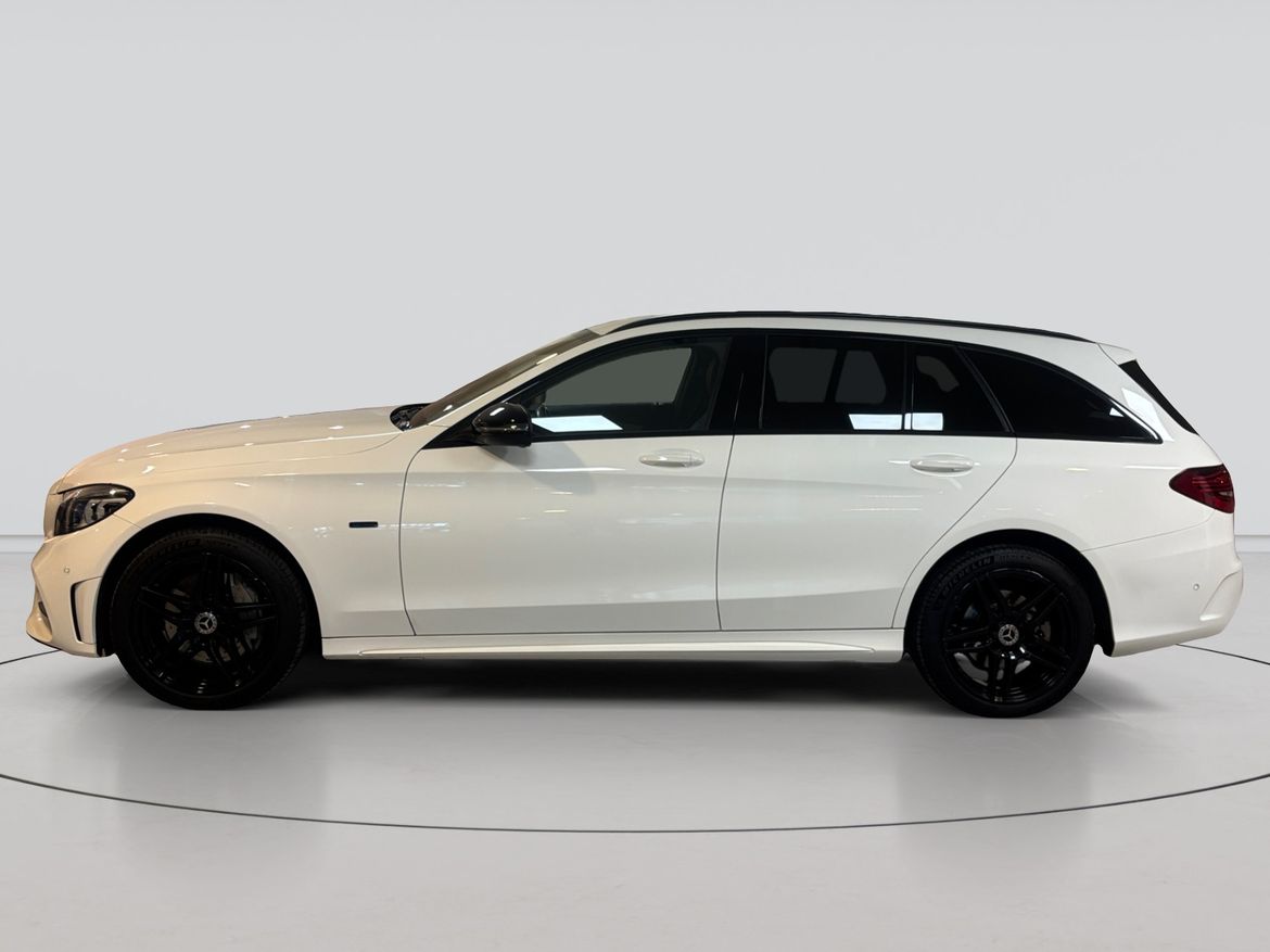 Mercedes-Benz C 300 AMG Line 2021, bild 2/10