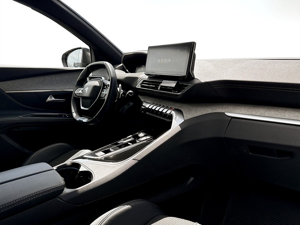 Bild på Peugeot 5008 GT 1.2 PT 130hk Aut 7-SITS B-KAMERA