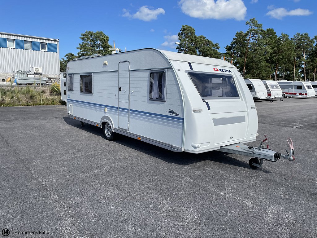 Adria Classica 613 UT Alde Värme Långbäddar