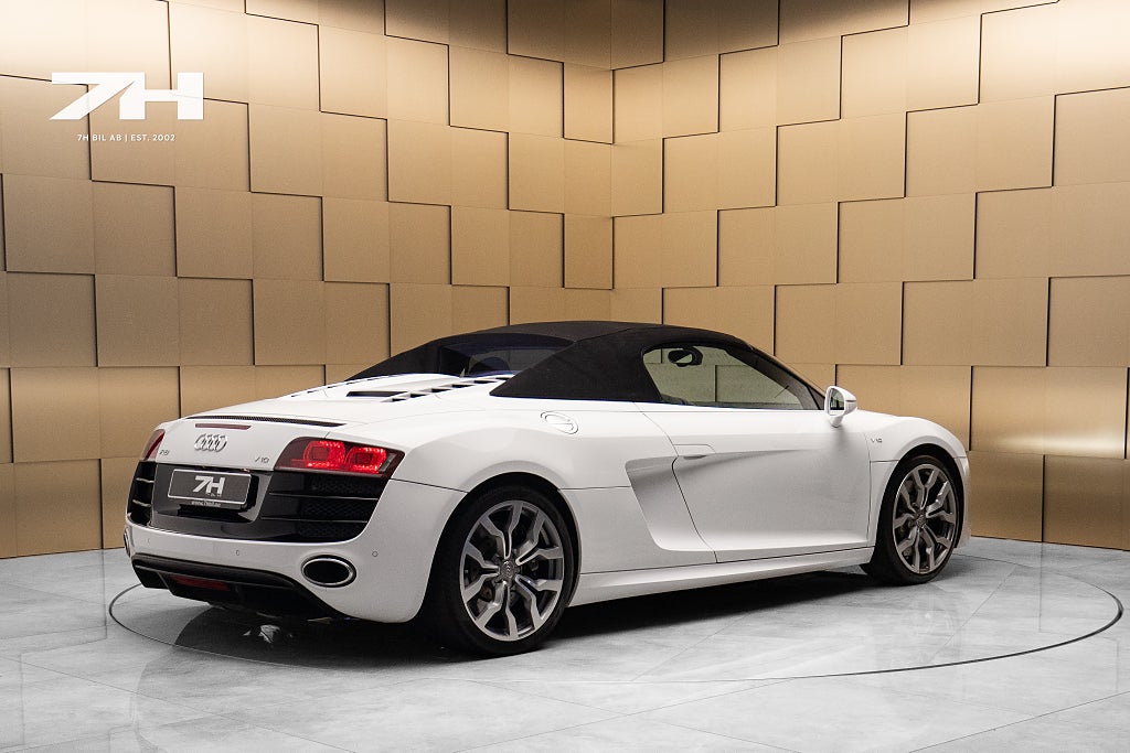 Audi R8 Spyder 5.2 V10 R-Tronic / CAPRISTO / B&O / Kolfiber