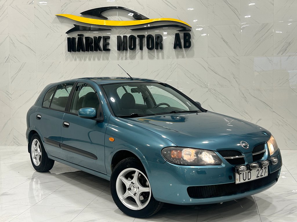 Nissan Almera 5-dörrar 1.8 Euro 4 LÅGA MIL