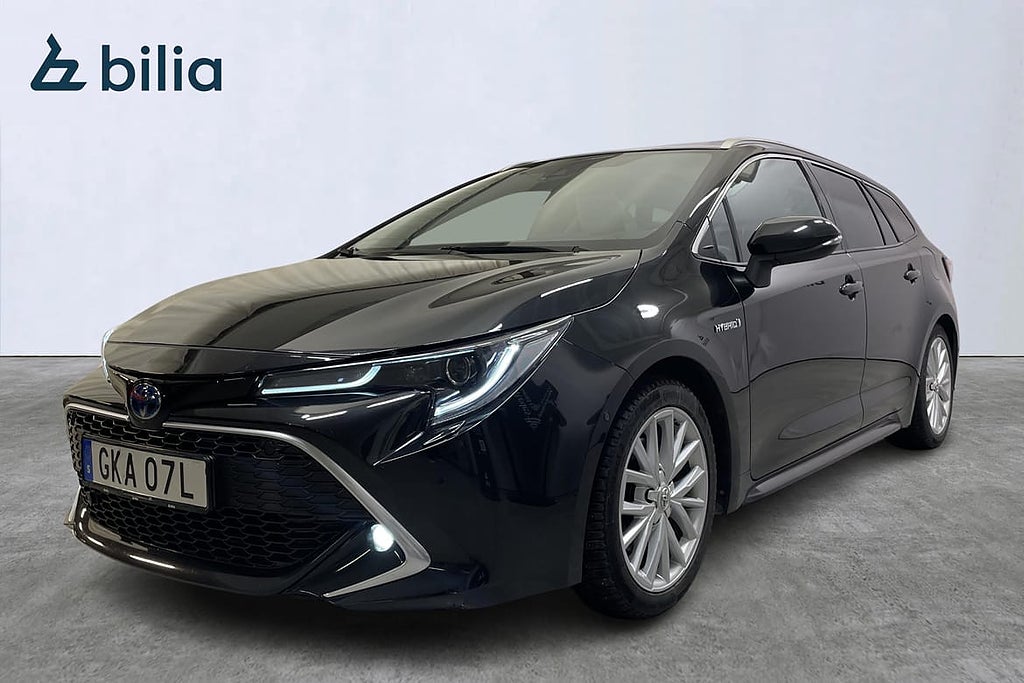 Toyota Corolla Touring Sports Hybrid Executive Pano Drag Head-up