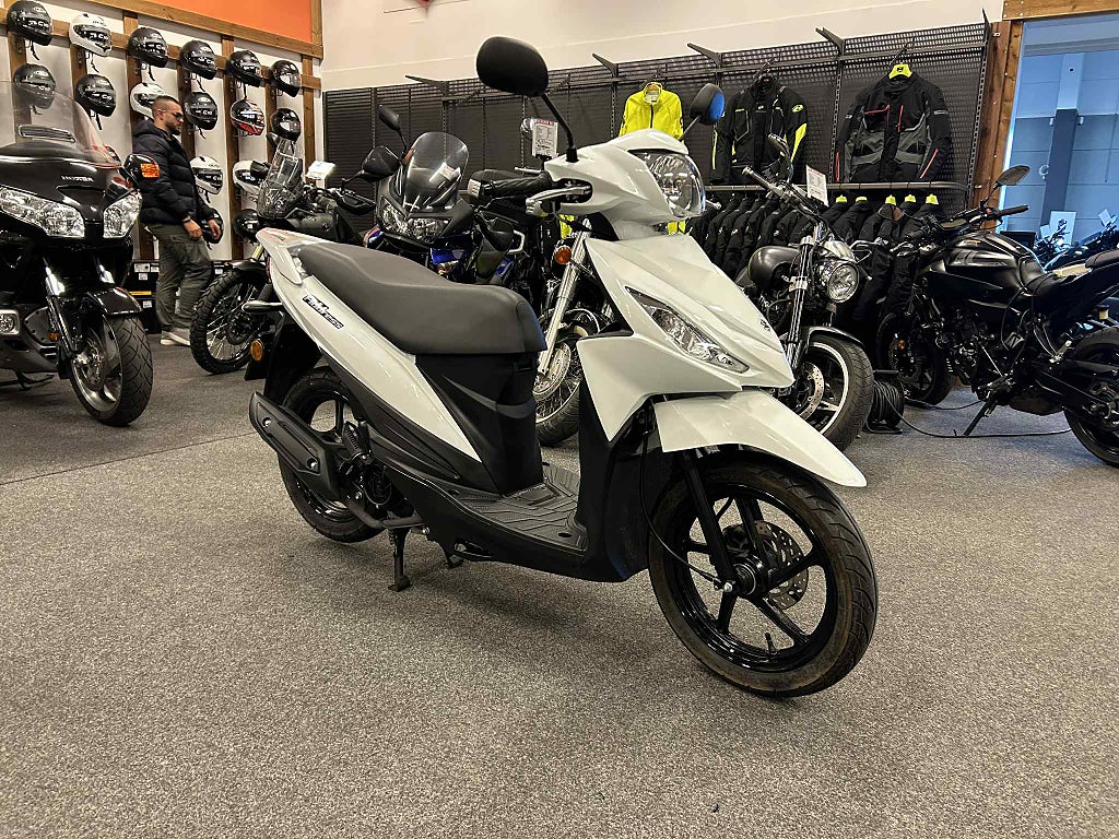 Suzuki UK110 Address 