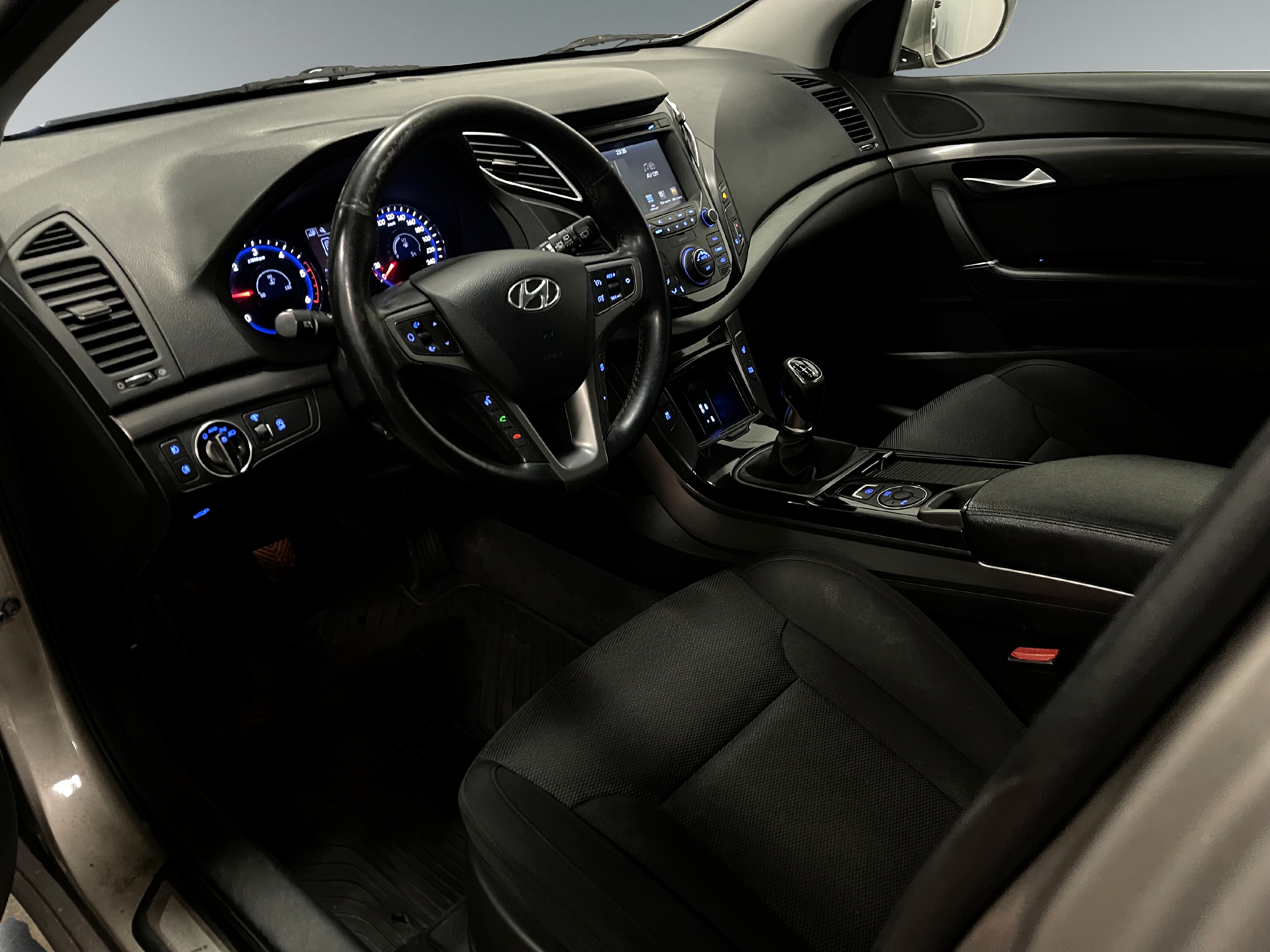 Hyundai i40 2016, bild 7/46