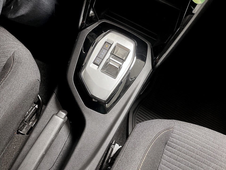 Bild på Peugeot 208 Style Hybrid 100hk Aut CARPLAY BACKSENSORER