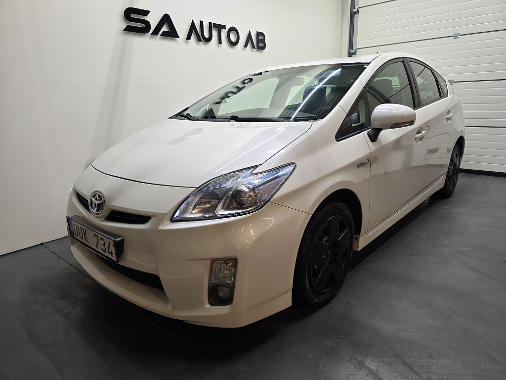 Toyota Prius Hybrid CVT nyservad besiktigad 