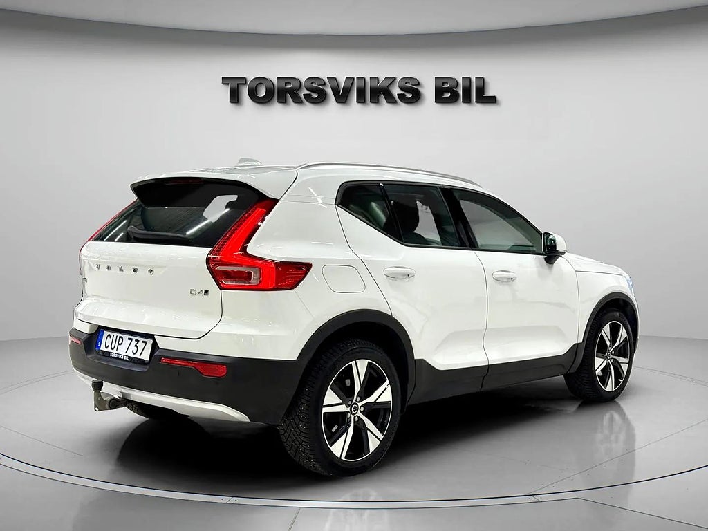 Volvo XC40 D4 AWD Geartronic Momentum Edition*24 Mån garanti - miniatyr 6