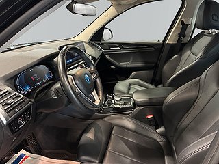 BMW X3 PLUG-IN xDrive30e Aut MOMS Drag Navi Kamera S&V-däck