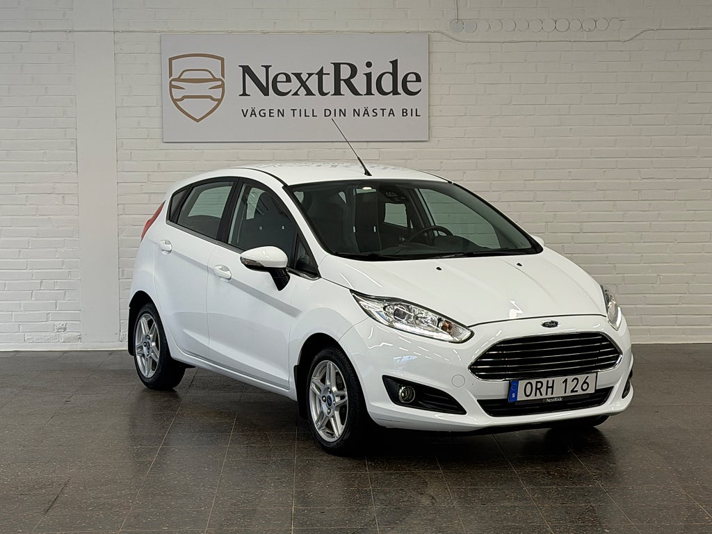Ford Fiesta 5-dörrar 1.0 EcoBoost Titanium | NyServad | NyBesiktiga