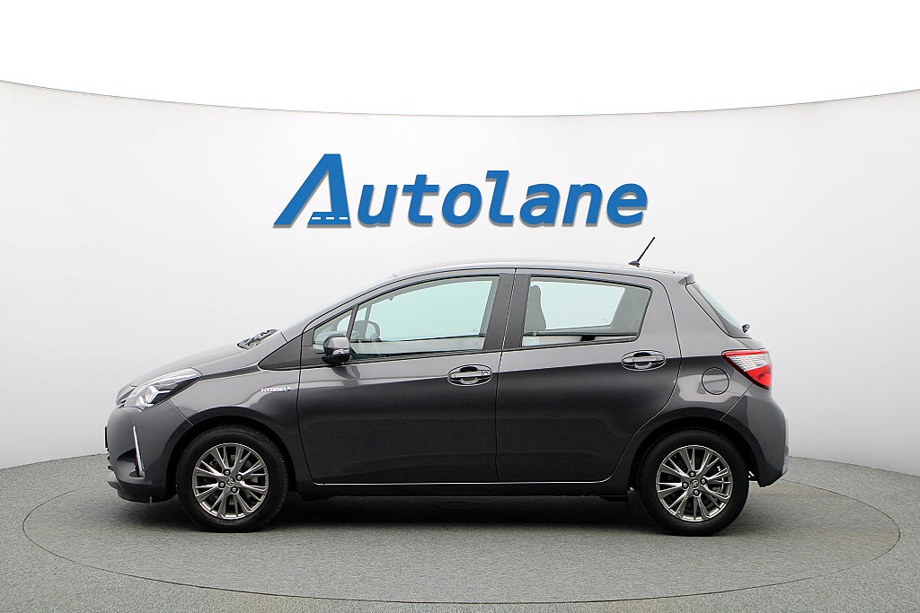 Toyota Yaris Hybrid Automat, Backkamera Sommarkampanj 4,99% 101hk