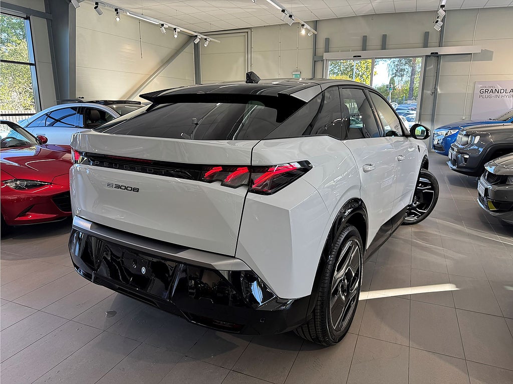 Bild på Peugeot E-3008 GT - OMGÅENDE LEVERANS!