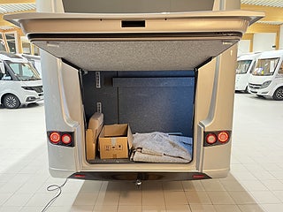 Husbil-integrerad Frankia PLATIN 8 av 33