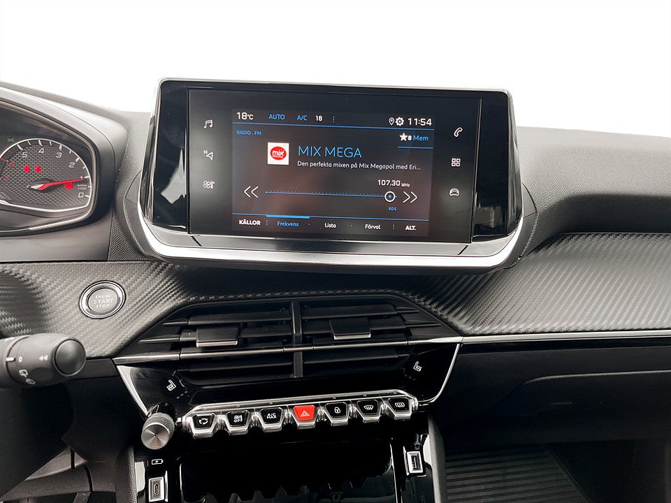 Bild på Peugeot 2008 Selection 1.2 PT 100hk B-KAMERA CARPLAY