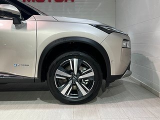 SUV Nissan X-Trail 7 av 23