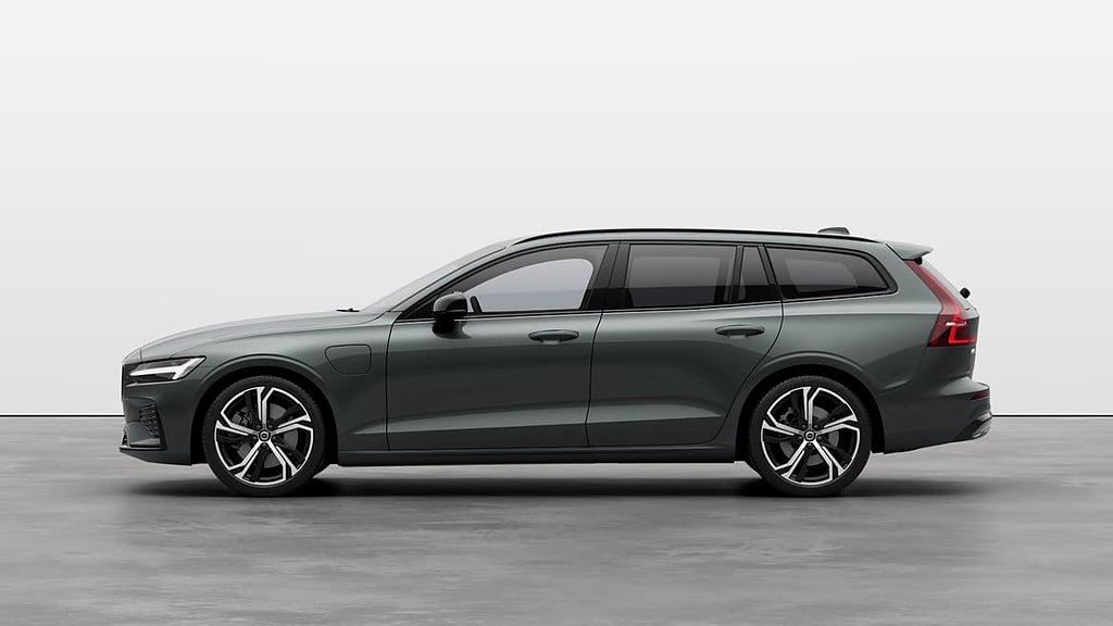 Volvo V60 T6 Plus Dark Nordic Edition Lagerbil Redo för Omg Lever...