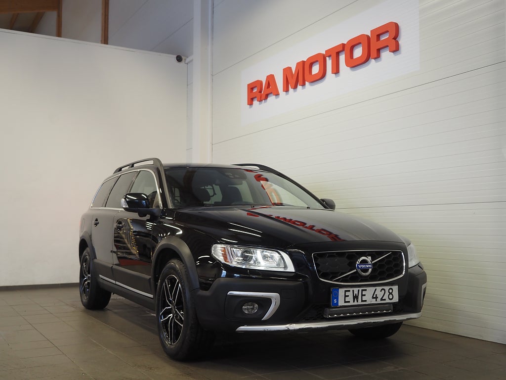 Volvo XC70 D4 181hk Momentum | Dragkrok | D-värm | Navi | 2015
