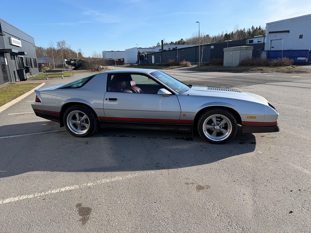Chevrolet Camaro Z28 5.0 V8 TPI 0kr insats 1420kr/mån