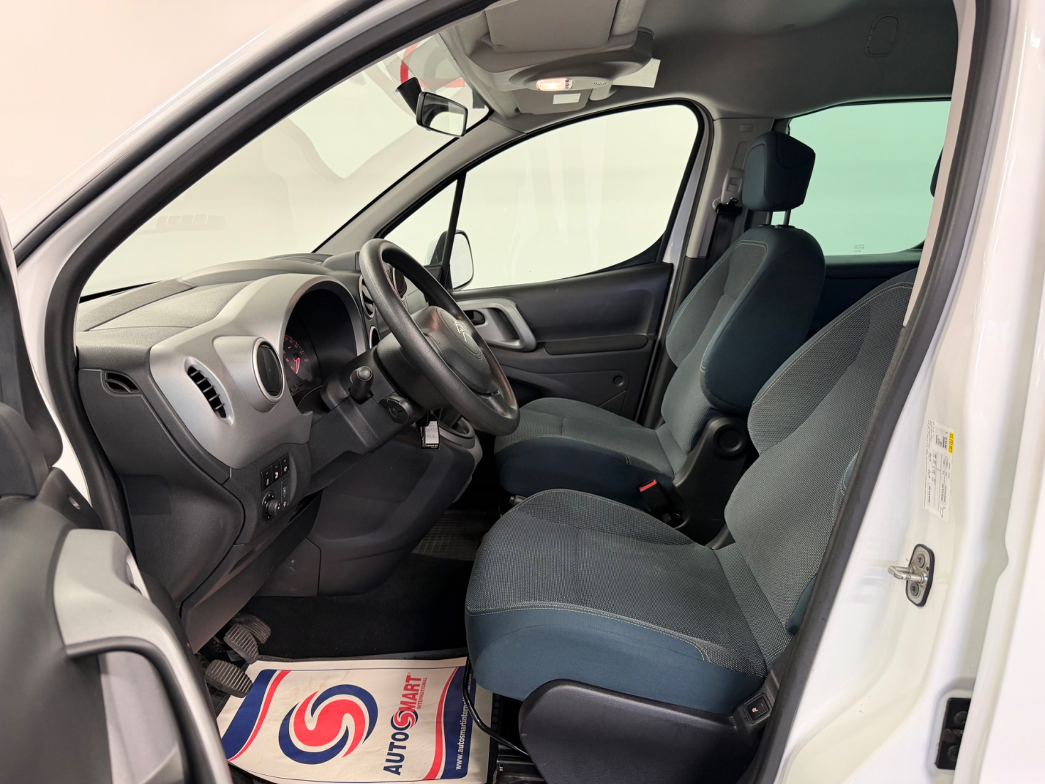 Citroen Berlingo 2017, bild 6/10