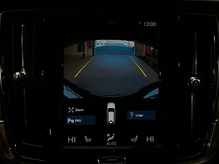 Volvo V90 Recharge T6 AWD Automat Momentum S&V-Däck/Kamera