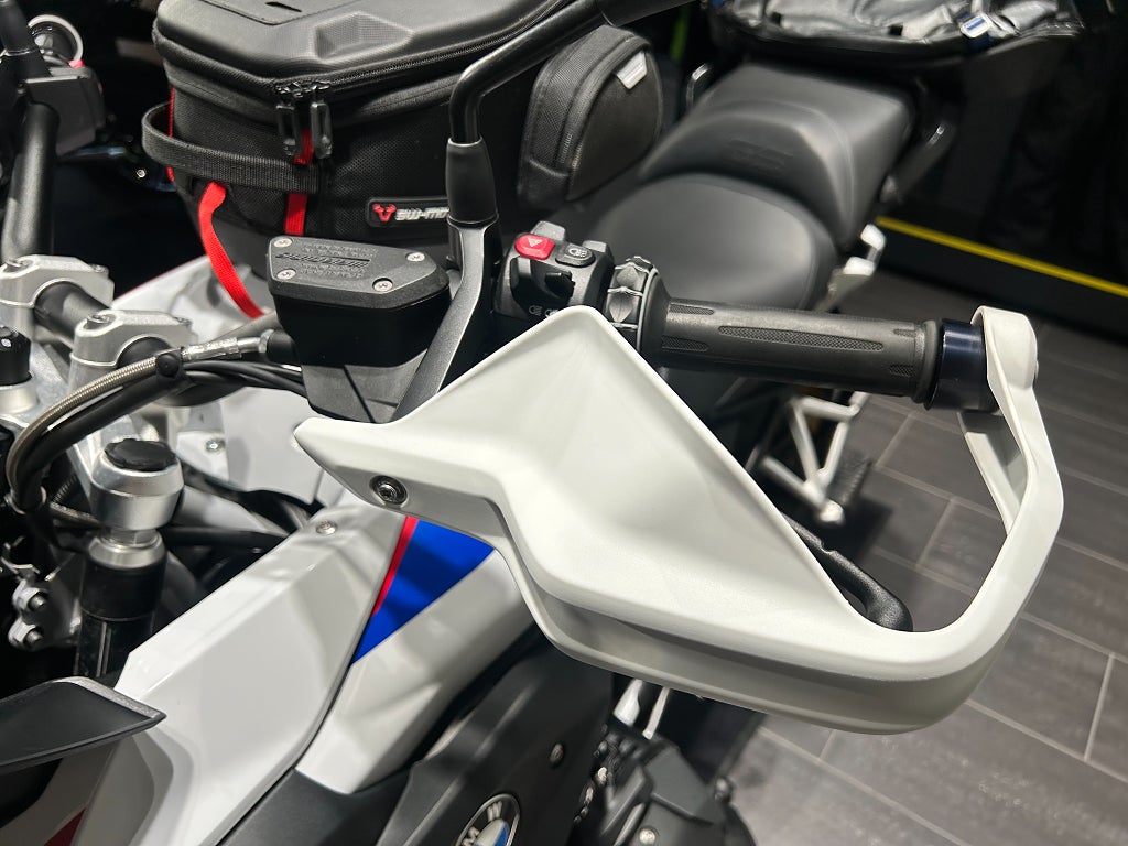 BMW R1250GS /Akrapovic/Performance/Sidoväskor/1128 mil