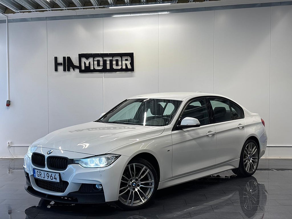 BMW 320D xDrive Sedan M Sport |Hi-Fi|NAVI|DRAG|NyServ|NyBess|