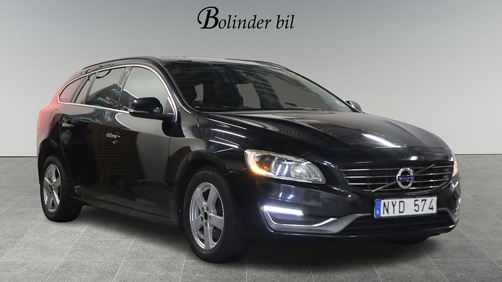 Volvo V60 D2 Powershift Momentum HEMLEVERANS KAMREMBYTT 