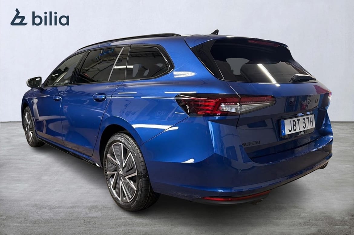 Skoda Superb 2026, bild 2/48